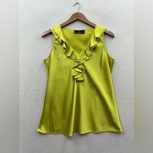 Willi Smith Women’s Medium Green Ruffle Blouse Sleeveless NWOT